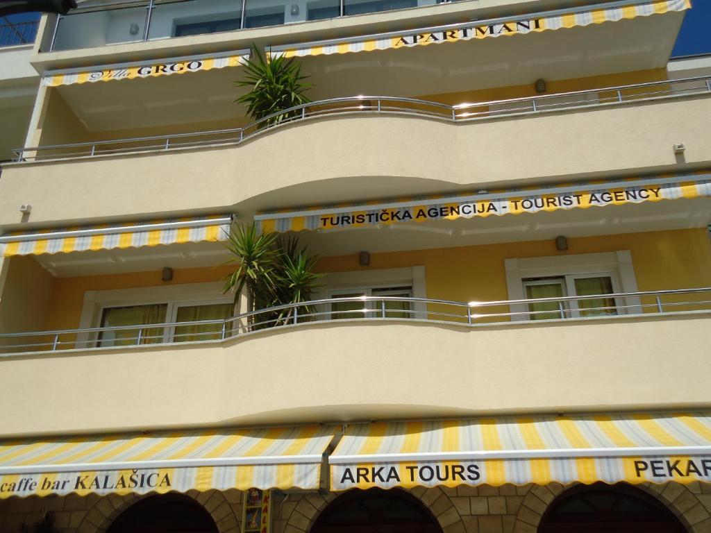 Villa Grgo Apartments Tučepi Exterior foto